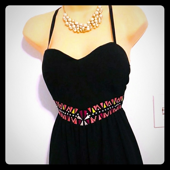 Black Dress - Picture 1 of 4